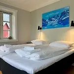 Reinefjorden Sjohus Appartement
