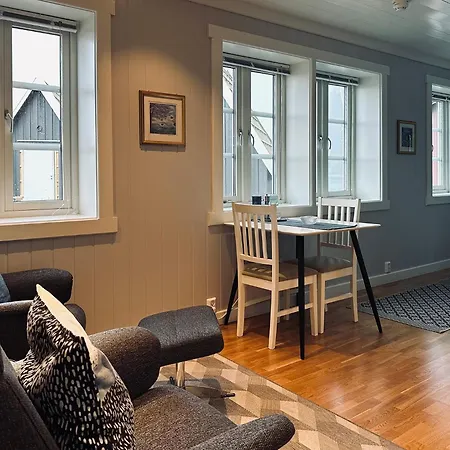 Reinefjorden Sjohus Apartamento