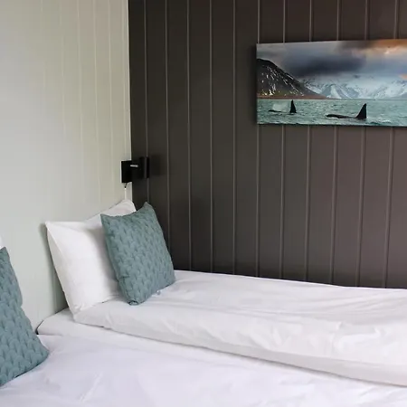 Reinefjorden Sjohus Apartmán *