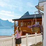 Daire Reinefjorden Sjohus Reine