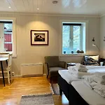 Reinefjorden Sjohus Daire *