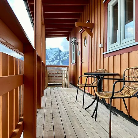 Reinefjorden Sjohus Apartmán *